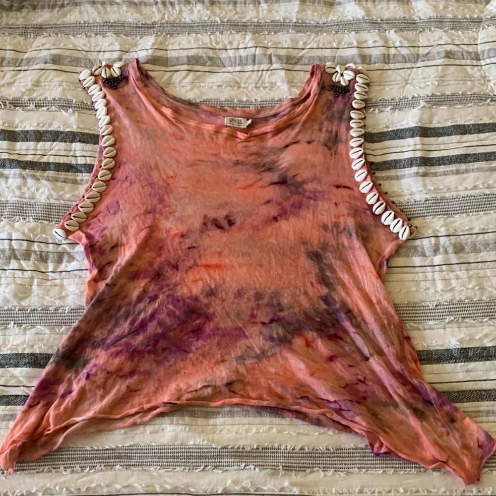 Spell cowrie shell tee size AU 8 very well loved